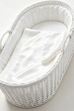 White-kniited-shawl-blanket-for-christening.jpg