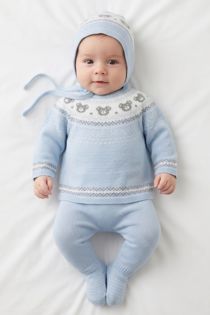 Martin-Aranda-baby-boys-jumper-bonnet-and-legging-with-feet.jpg