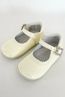 UE02191-cream.jpg