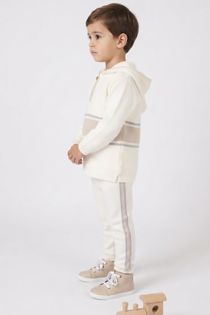 ivory-grey-and-beige-hooded-granlei-outfit.jpg