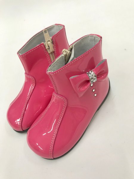 Andanines Baby Girls Cerise Pink Patent Leather Boot C92001