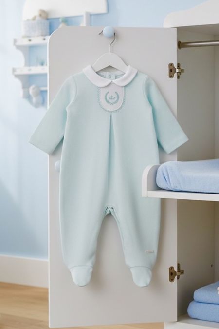 Bluesbaby boys embroiderd babygrow BB2297M mint