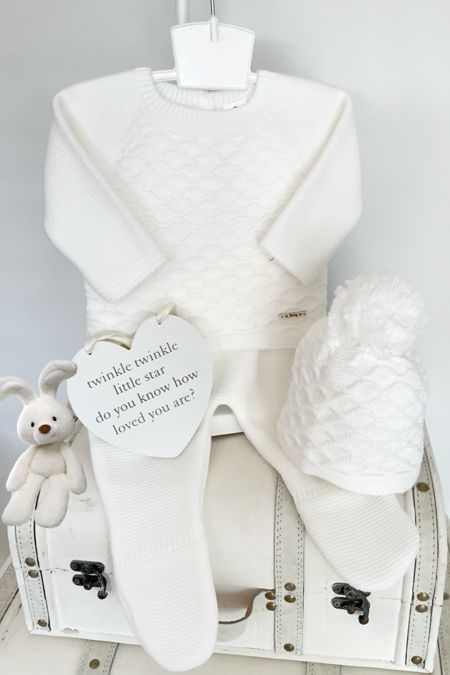 Little Star knitted baby outfit C7005 Winter White