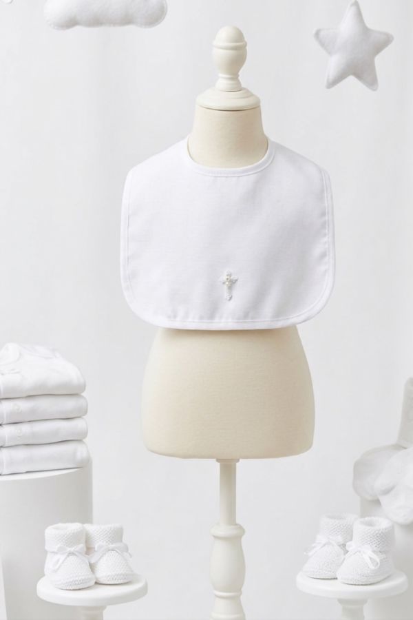 Baby-christening-bib-with-cross-and-pearl-detail.jpg