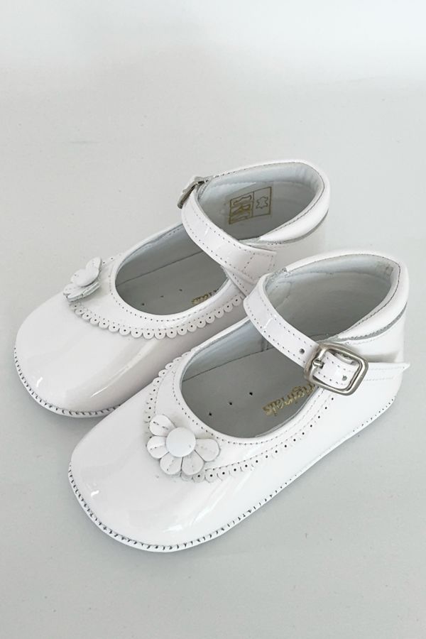 UE02408-white.jpg